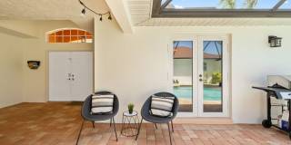 Pool Home for rent Gallery 52