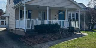 Struthers , 3 bedroom home with full basement and garage. Gallery 1