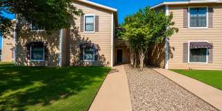 Updated 3-Bedroom Townhome with First-Floor Primary Suite Gallery 1
