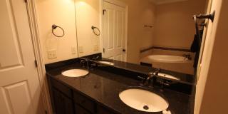 Downtown Auburn Luxury Living – Steps from Campus! Gallery 16