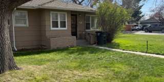 2 bed 1 bath in great location Gallery 9