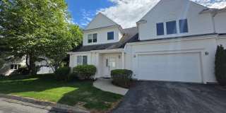 910 West Roxbury Parkway 910 West Roxbury Parkway Gallery 1