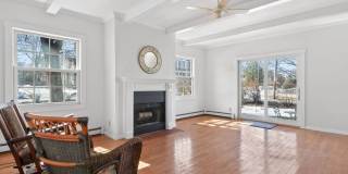 183 Auburn St unit: 183 Gallery 4