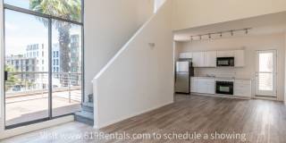 Loft Condo with Views & Deck Gallery 3