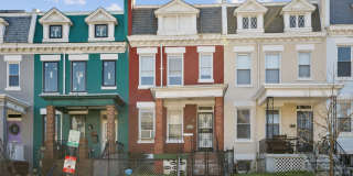 Newly Renovated 5BR/2BA Brownstone, Washer/Dryer Gallery 1