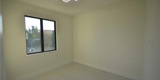 2416 Diplomat Parkway W Gallery 30