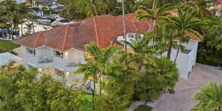 3401 NE 165th St Gallery 1