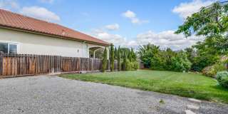 Rare 2 Bed 1 Bath Home with Huge Private Backyard Gallery 22