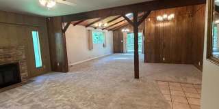 Adorable house with large deck,  yard and RV access Gallery 41