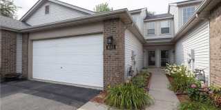 2 BR/3 BA Townhome in Lakeville! Gallery 1