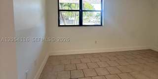 8881 Fontainebleau Blvd Gallery 6