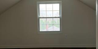 110 Northmont Street Gallery 7