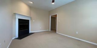 2 Bedroom, 2.5 Bathrooms Townhome in the Heart of Savannah's Southside Gallery 10