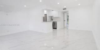 13250 SW 7th Ct Gallery 16