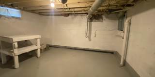 1462 N Gladstone Avenue Gallery 15