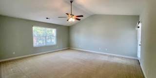 Stunning 4 Bedroom, 2.5 Bath Home Just 3 Blocks to Chesapeake Bay Gallery 28