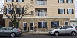 95 Main 2a Street Gallery 1