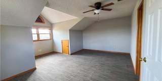 1020 W Cypress Street Gallery 15