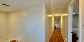307 Washington St Gallery 27