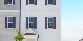 Room in 3 Bedroom Home at Scoter St Gallery 1