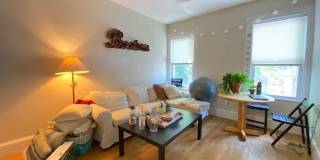 Large 4 bed in Mission Hill Gallery 5