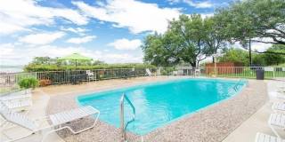 943 Parkview Drive Gallery 2