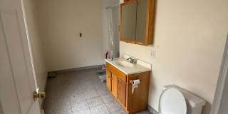 Gorgeous, Affordable and Student Friendly Apartment Near T!   Perfect for BU students on a budget Gallery 17