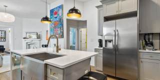 Newly renovated & furnished 3 BR in West End Gallery 1
