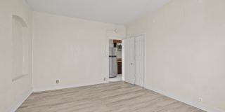 108 South Cummings Street - 1 Gallery 12