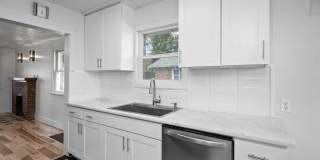 Remodeled 3BR/2BA Brick Bungalow - Fireplace, Finished Basement & Garage Gallery 10