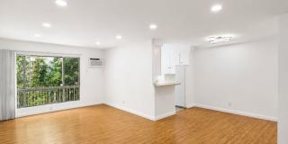 1044 N Curson Ave Gallery 10