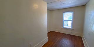 FOR RENT- 418 Sunnyside *Pets ok* MOVE IN PROMO **FIRST MONTH FREE** Gallery 9