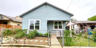 Move-In Ready 3BD/2BA – Laminate Floors, Fenced Yard & Prime Location! ACCEPTS SECTION 8 Gallery 4