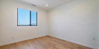 Modern Manhattan Beach Townhome! Gallery 17