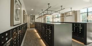 Solis Midtown Gallery 39