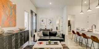Addison Grove Gallery 19