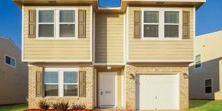 203 Whitestone Drive Northeast Gallery 1