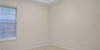 2212 Lilly Cove Gallery 14