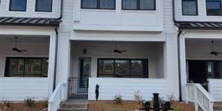 633 Stickley Oak Way Gallery 1