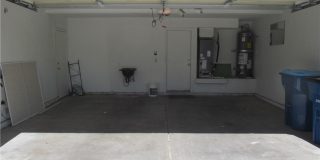 3982 ROUND WOOD Street Gallery 26