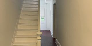 Spacious 4 bdrm/2 bath Home Located in Richmond's Fan District w/Balcony!!  Walking Distance to VCU!!!! Gallery 15