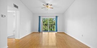 200 Crestwood Court N Gallery 7