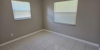 3 BEDROOM TO 2 BATH SPACIOUS HOME WITH OVERSIZED GARAGE 3 BEDROOM TO 2 BATH SPACIOUS HOME WITH OVERSIZED GARAGE Gallery 16
