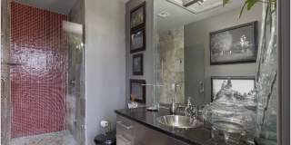 401 W Watson Street Gallery 16