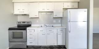 2 Bedroom Flats Near Walking Trails! Gallery 1