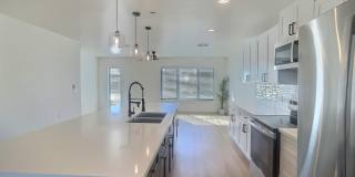 2502 E Paradise Lane Gallery 13