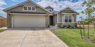 5915 N Emerald Street Gallery 1