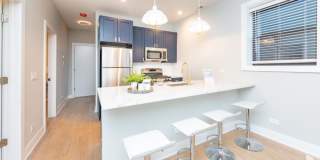 4403 N Seeley Gallery 1