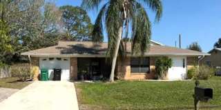 2055 SW Cranberry Street Gallery 1