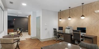 AMLI North Point Gallery 7